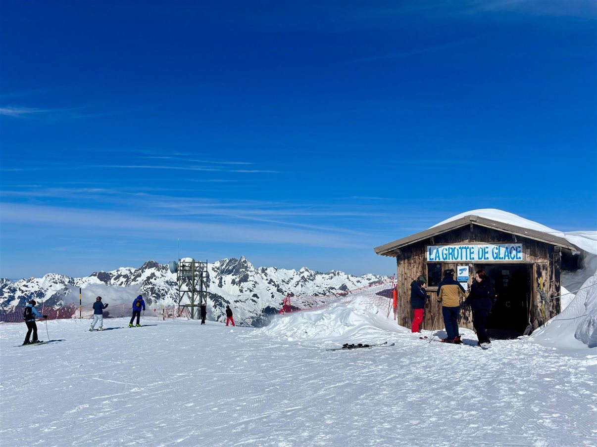 Vanessa Michy, do Turismo de Auvergne-Rhône-Alpes, em Alpe d’Huez