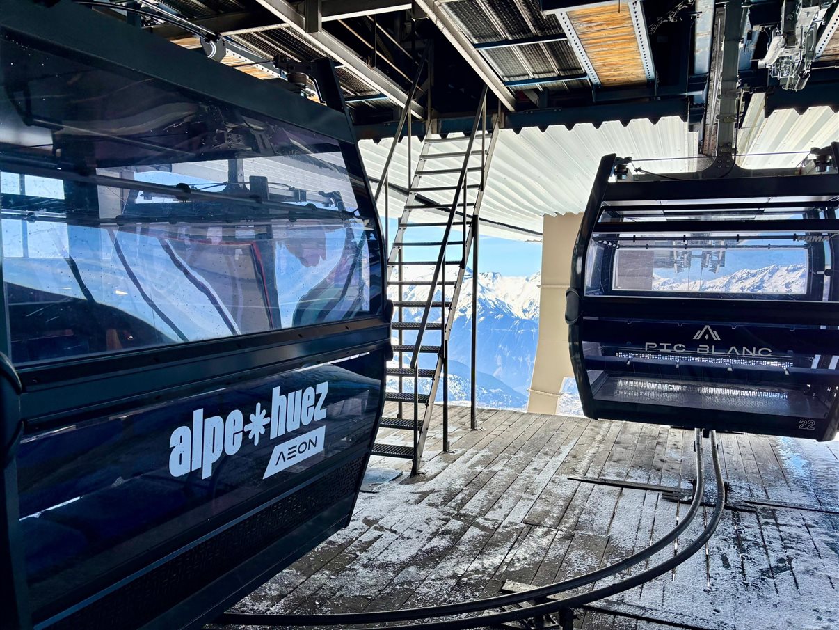 Vanessa Michy, do Turismo de Auvergne-Rhône-Alpes, em Alpe d’Huez