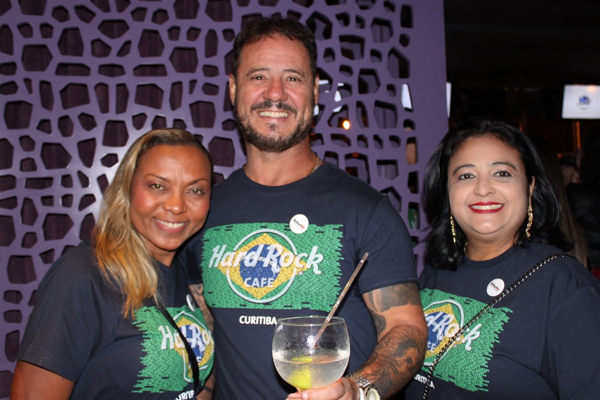 Tati Bertaiolli, da Viagens Fabulosas, e Gilber Cruz, da Rota Dos Ventos