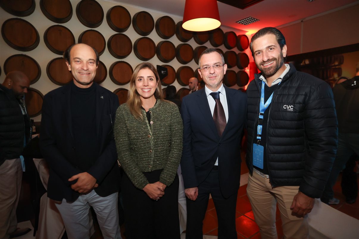 Paula Rorato, da CVC Corp, Pedro Ribeiro, do Vila Galé, e Bruno Heleno, da Trend