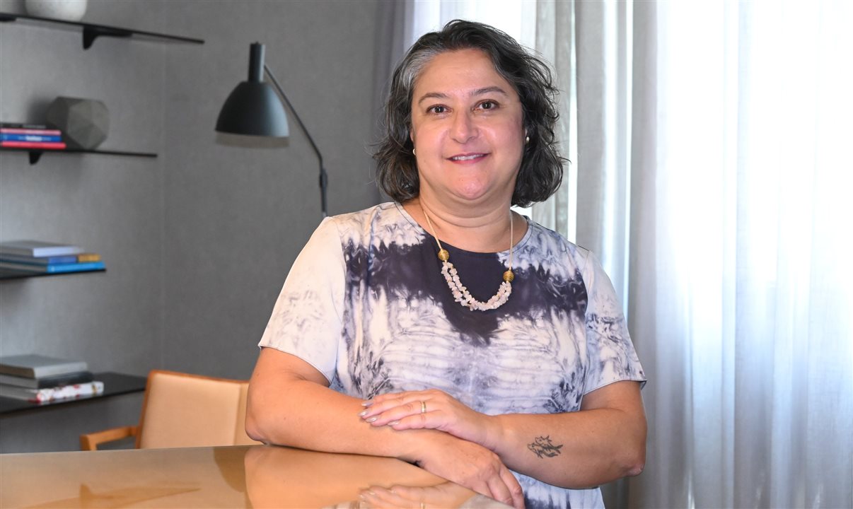 Elisa Carneiro