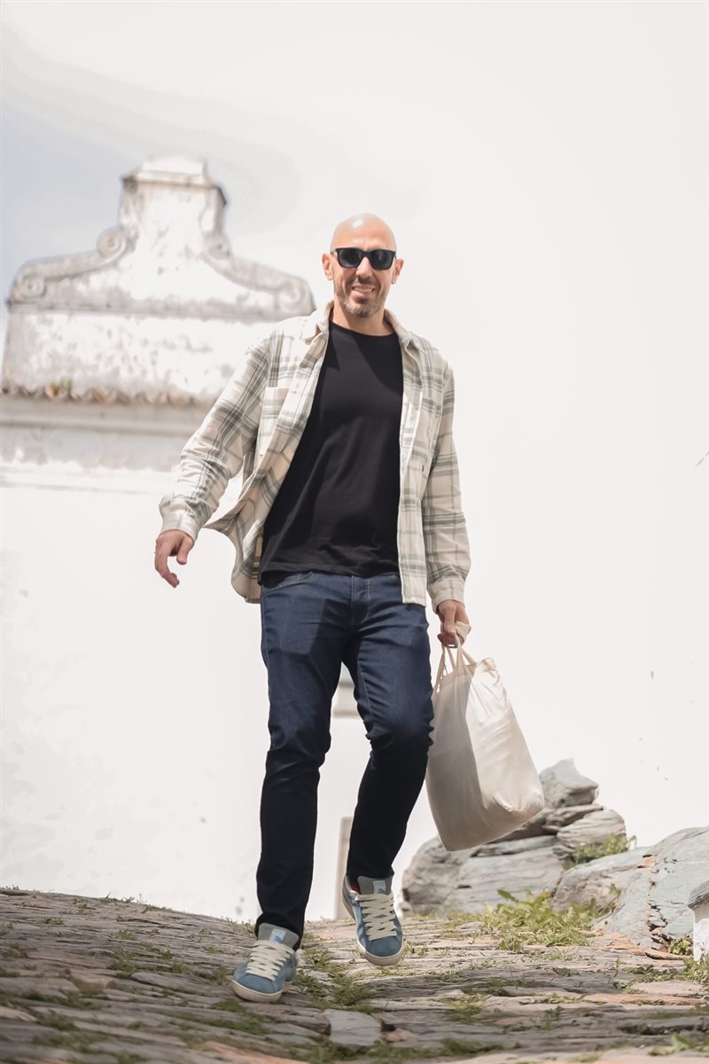 Bruno Heleno, da Trend, com Leandro Lima, da Império das Passagens, Sâmara Silva, da Tilevo Turismo, Emily Duarte, da Infinity, e Wallace Alvo, da Viagens e Turismo