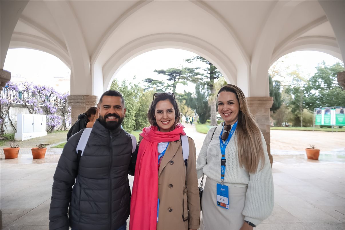 Bruno Heleno, da Trend, com Leandro Lima, da Império das Passagens, Sâmara Silva, da Tilevo Turismo, Emily Duarte, da Infinity, e Wallace Alvo, da Viagens e Turismo