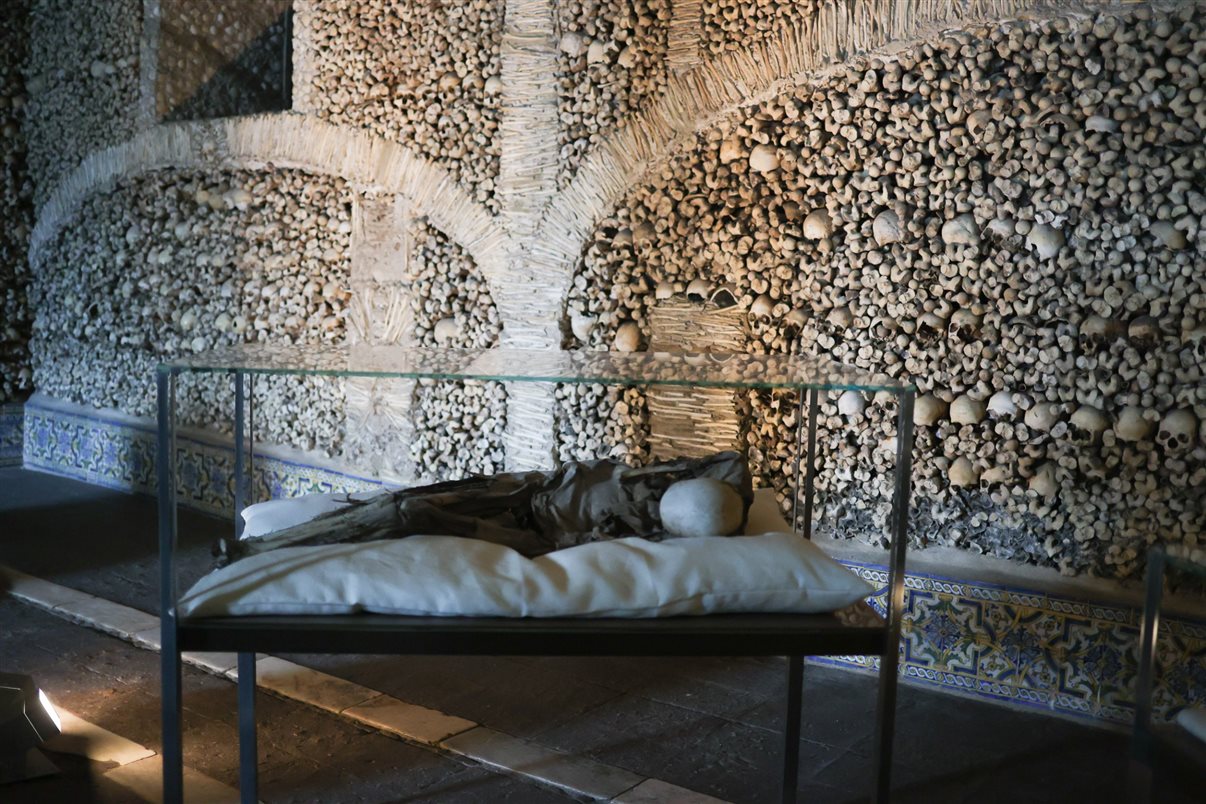 Bruno Heleno, da Trend, com Leandro Lima, da Império das Passagens, Sâmara Silva, da Tilevo Turismo, Emily Duarte, da Infinity, e Wallace Alvo, da Viagens e Turismo