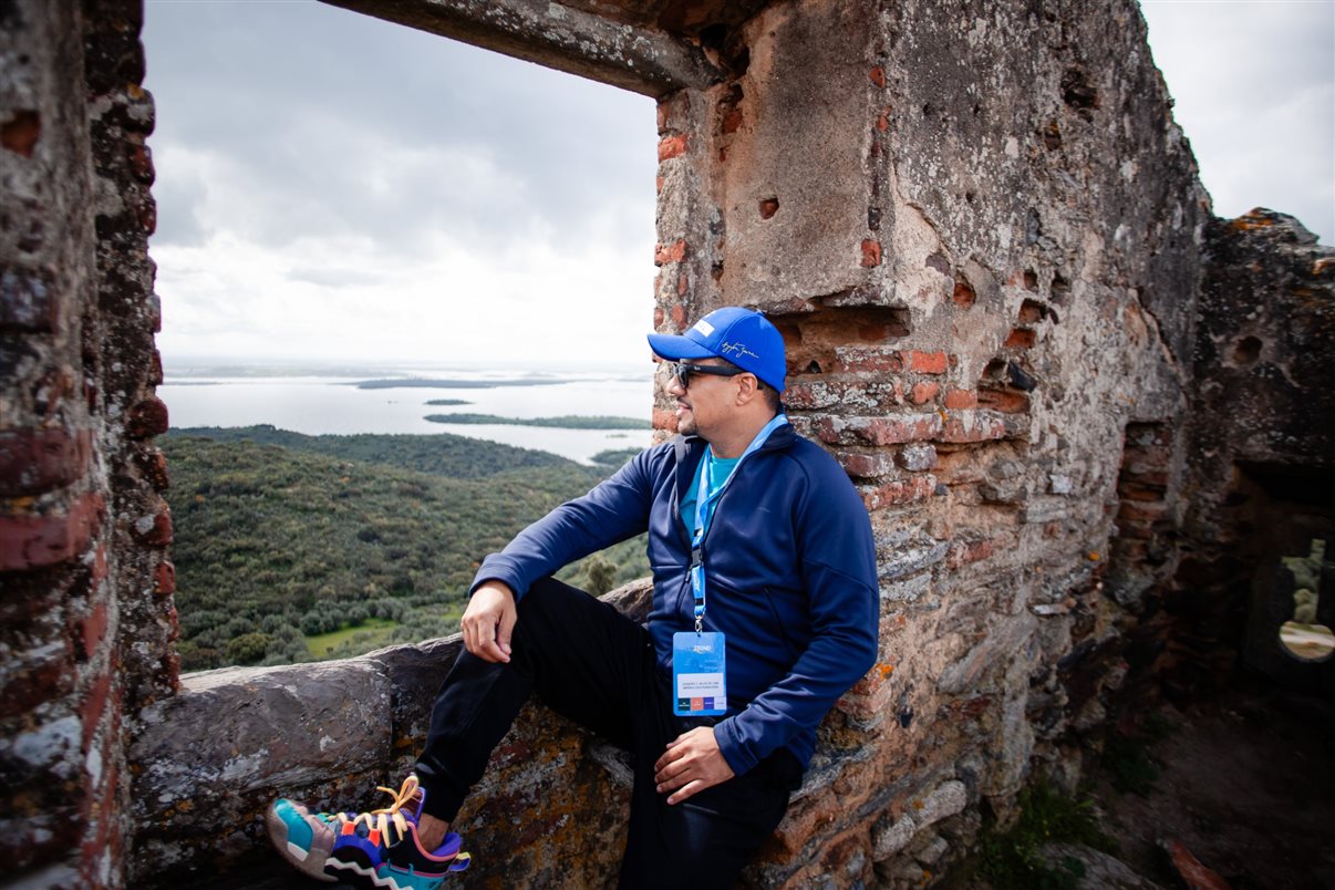 Bruno Heleno, da Trend, com Leandro Lima, da Império das Passagens, Sâmara Silva, da Tilevo Turismo, Emily Duarte, da Infinity, e Wallace Alvo, da Viagens e Turismo