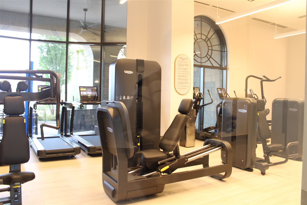 Essa é a vista de um dos apartamentos do Helios Grand Hotel: de cara para o Epic Universe