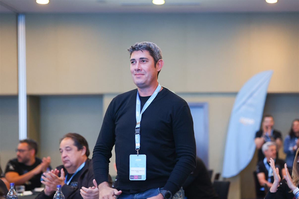 Noah Britto, da Trend