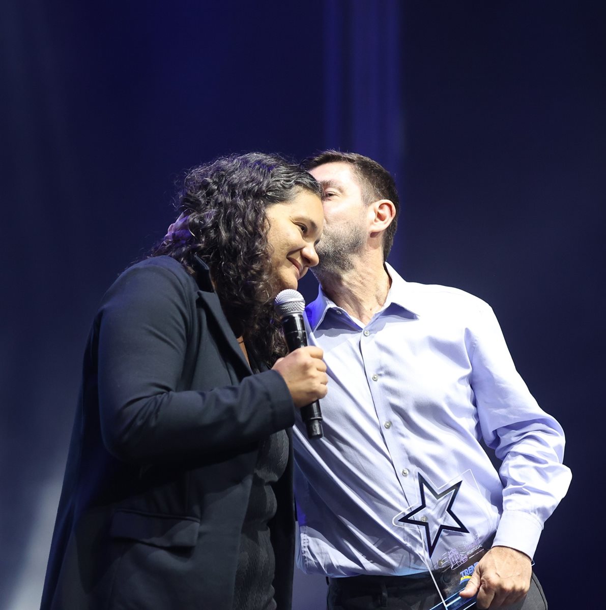 Equipes da Trend e da CVC Corp