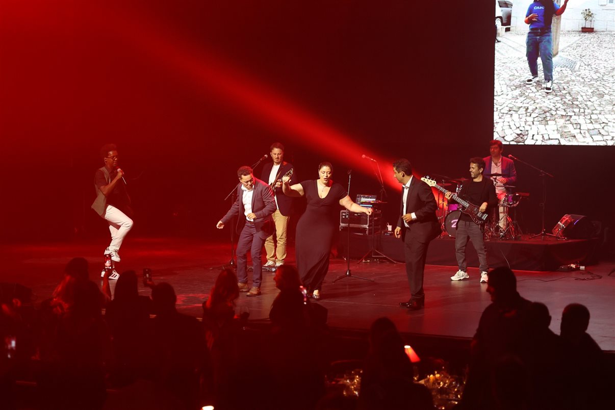 Equipes da Trend e da CVC Corp