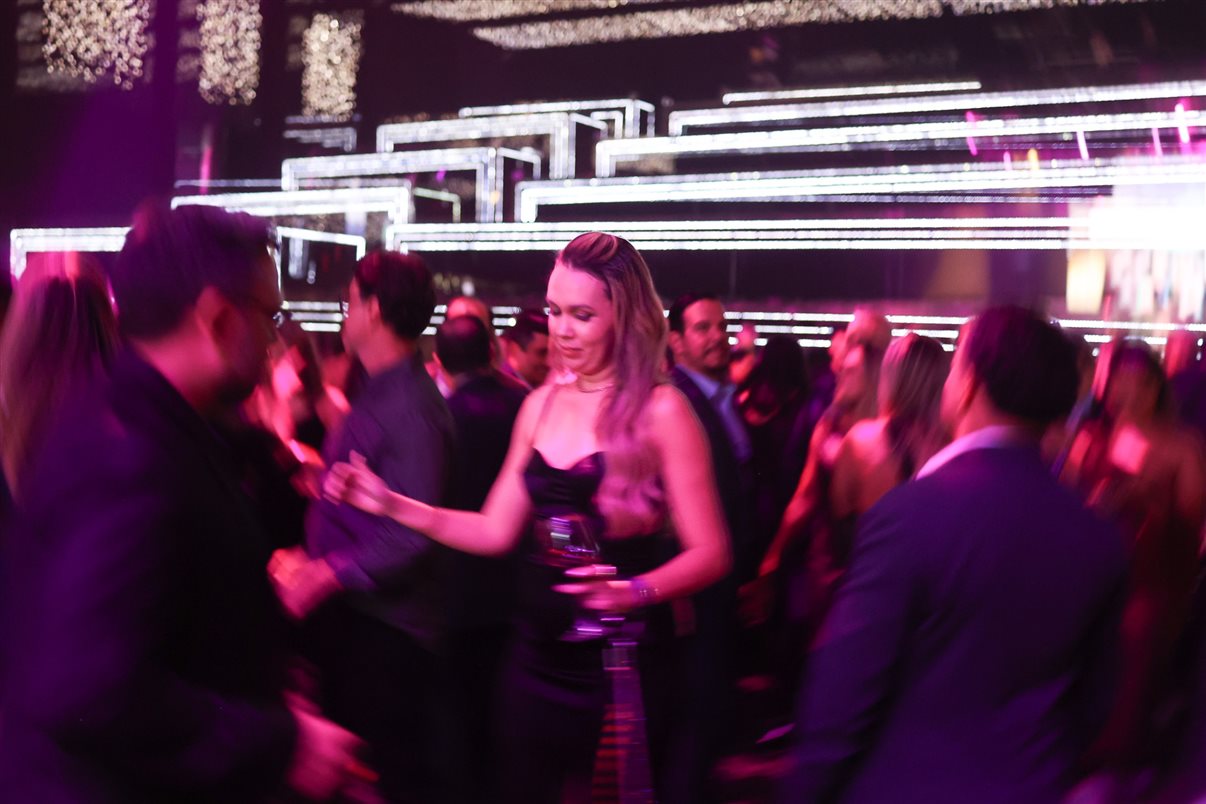 Equipes da Trend e da CVC Corp