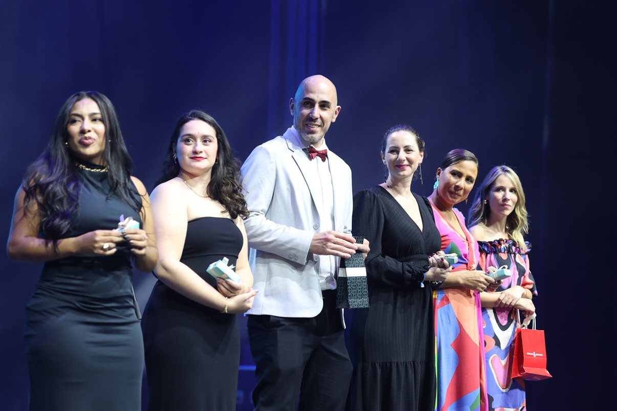 Equipes da Trend e da CVC Corp