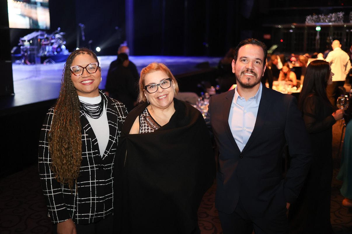 Equipes da Trend e da CVC Corp