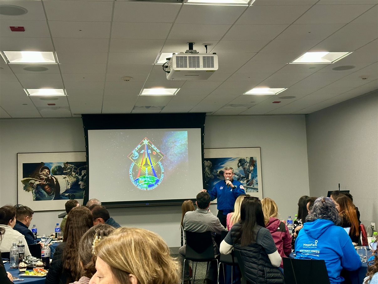 Rocket Park traz coleção de foguetes históricos 