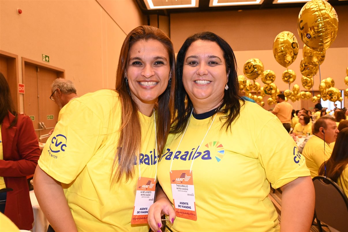 Equipes da CVC e PBTur preparam almoço para os agentes