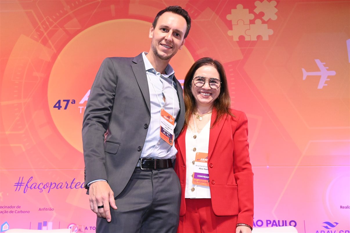 Tatiana Harfush e Luiz Castro, da Setur-BA