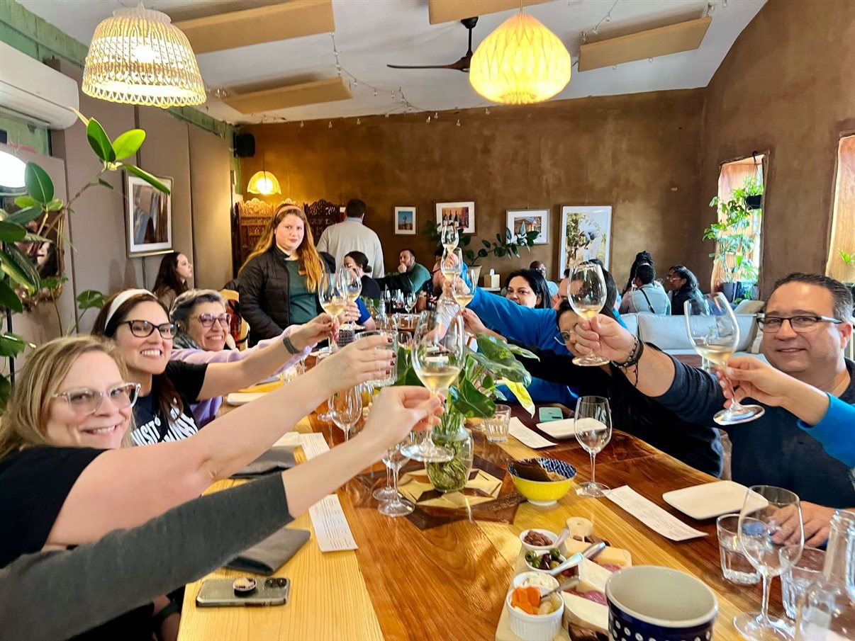 Grupo conheceu a equipe do Destination DC