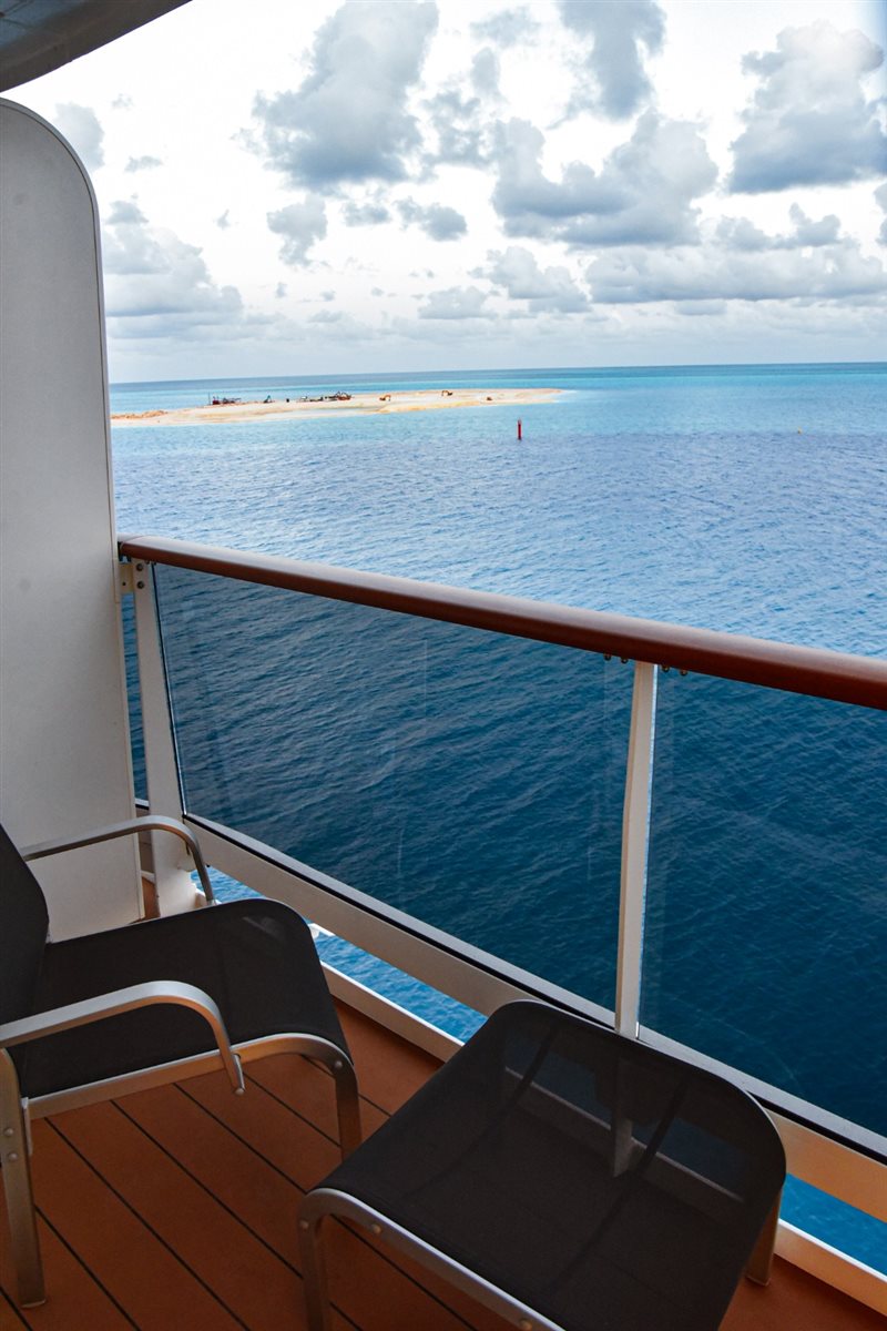 Começamos pela Yacht Club, área mais privativa dos navios MSC. No MSC World America os quatos desse setor também chamam atenção pelo espaço amplo