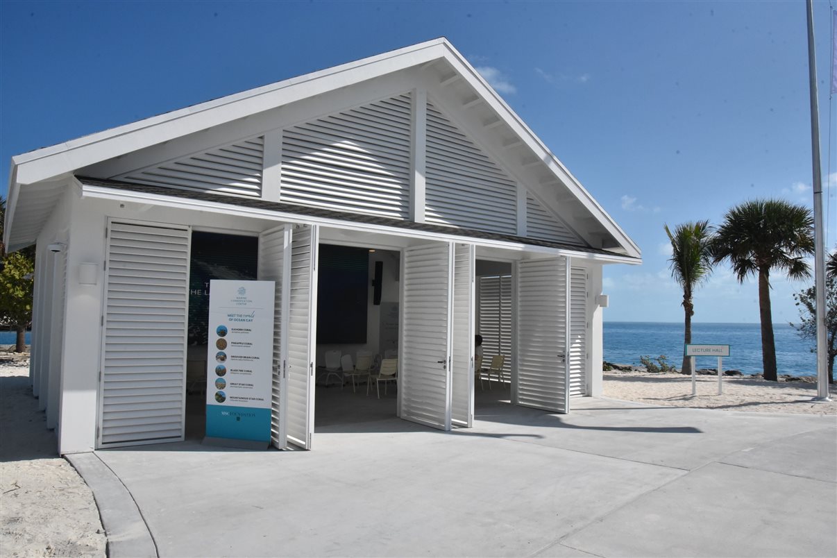 A MSC Foundation criou, dentro da Ocean Cay, um espaço para mostrar e divulgar as ações que realiza