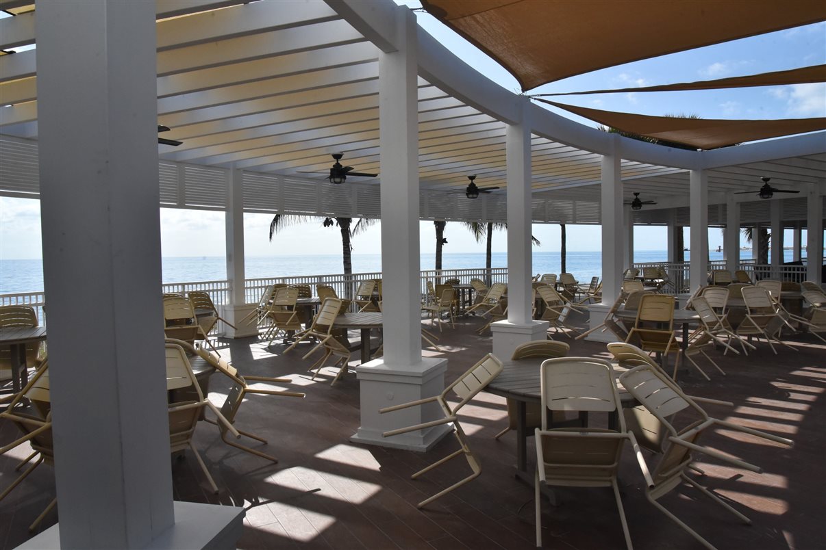 Para hóspedes Yacht CLub, Ocean Cay também tem uma oferta de dedicada, com atendimento e acesso exclusivo à praia