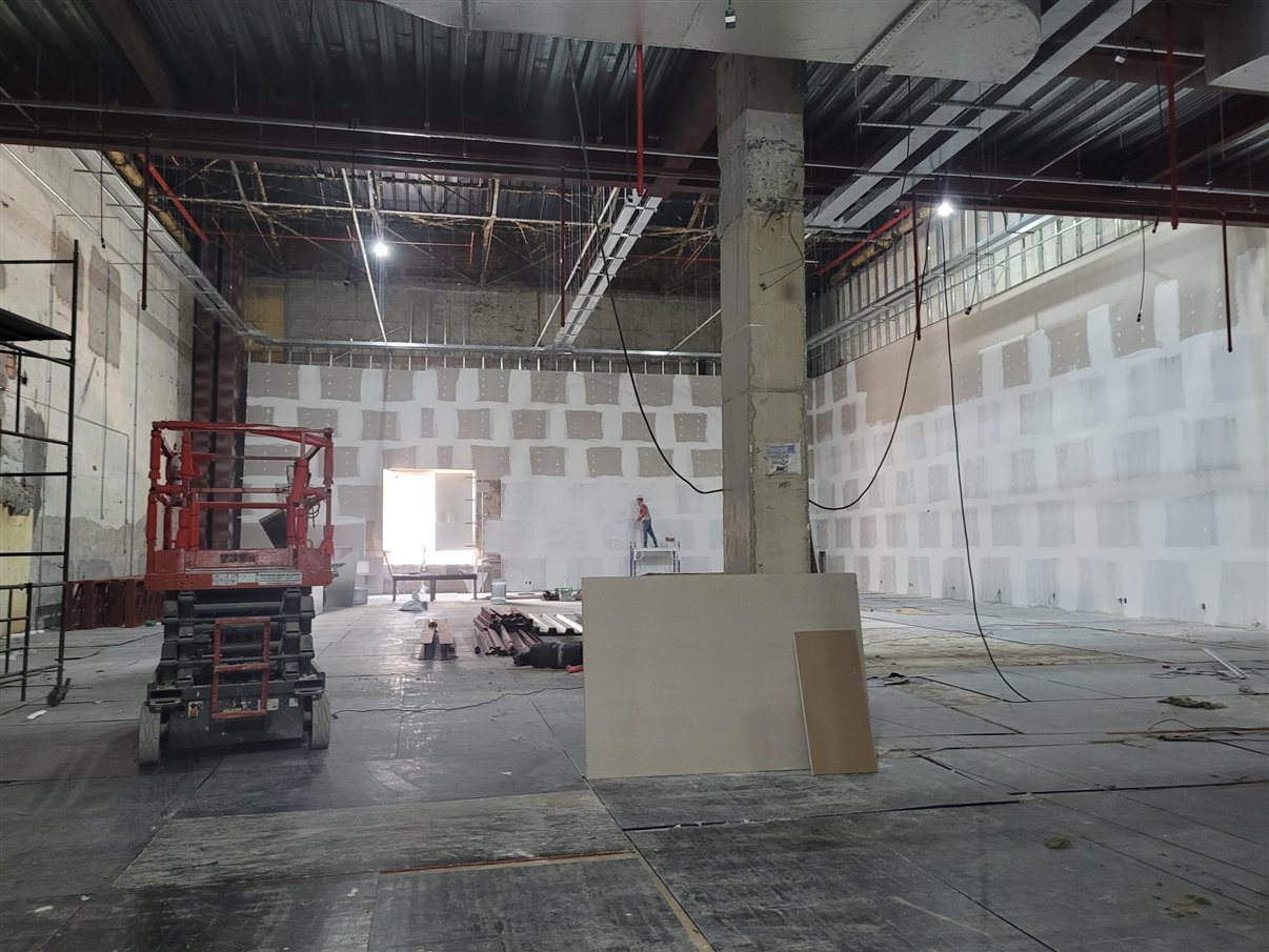 Visão do salão principal para eventos 