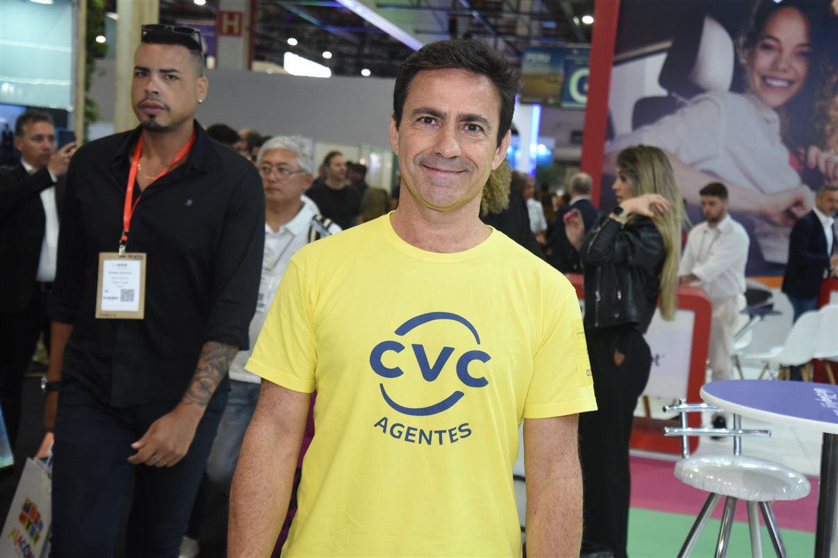 Time do Nacional Inn na WTM