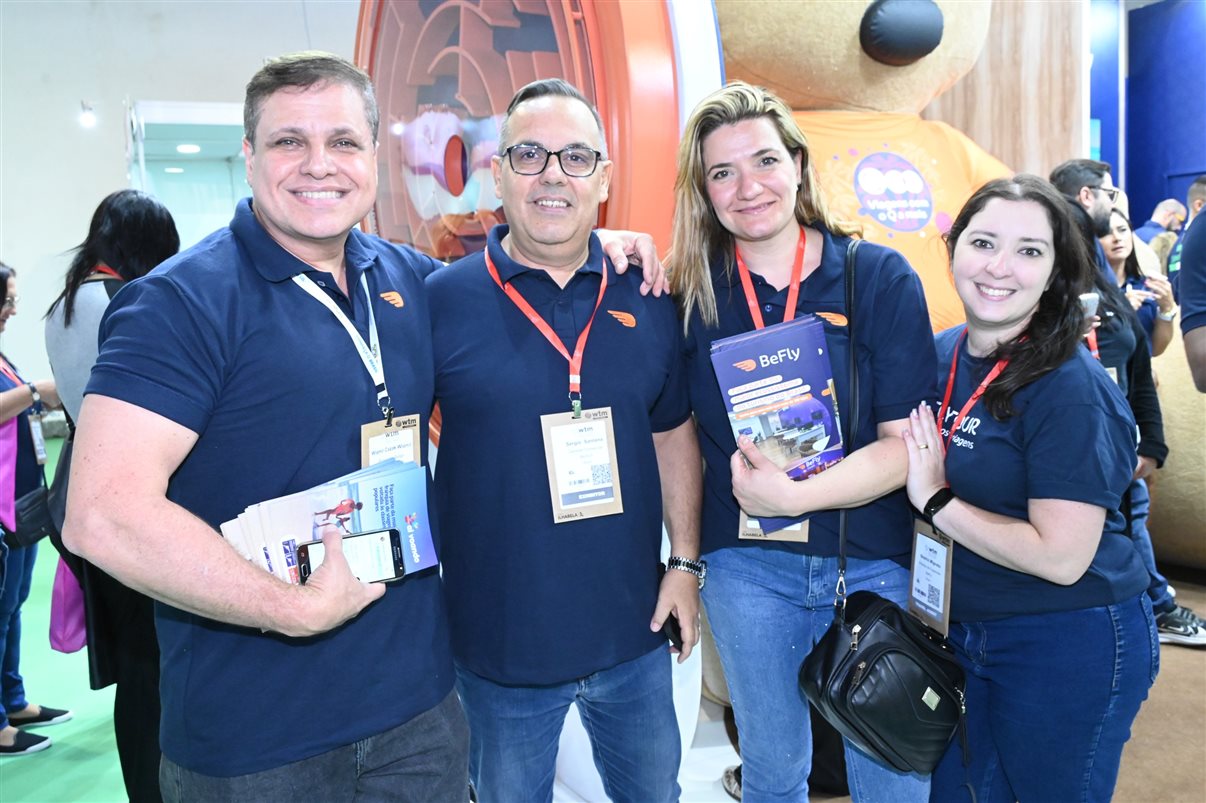 Time do Nacional Inn na WTM