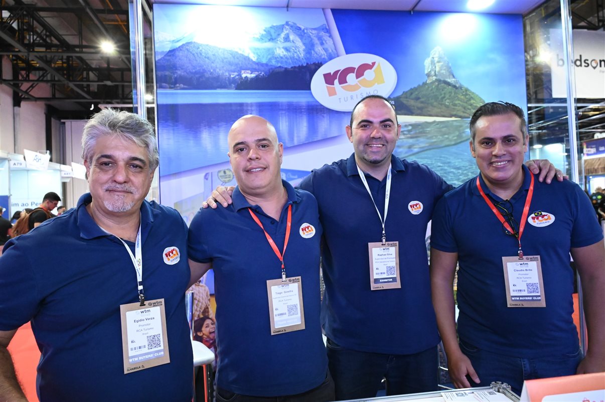 Time do Nacional Inn na WTM