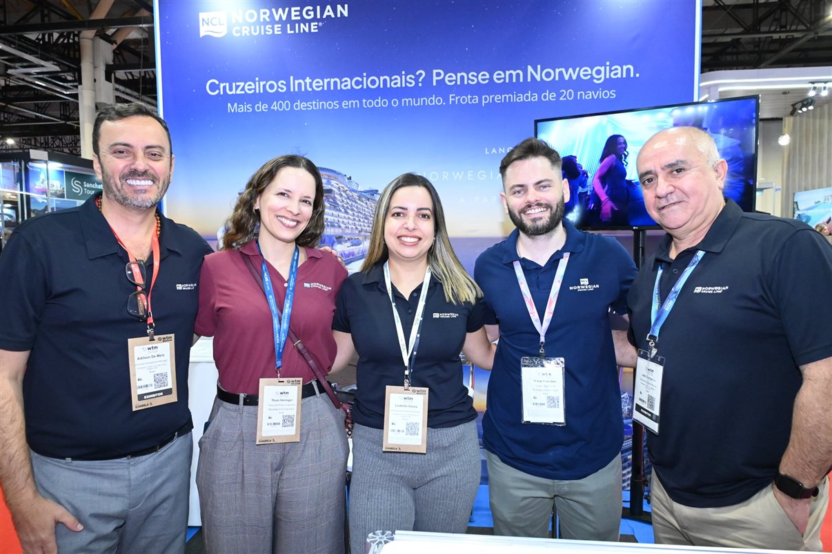 Time do Nacional Inn na WTM