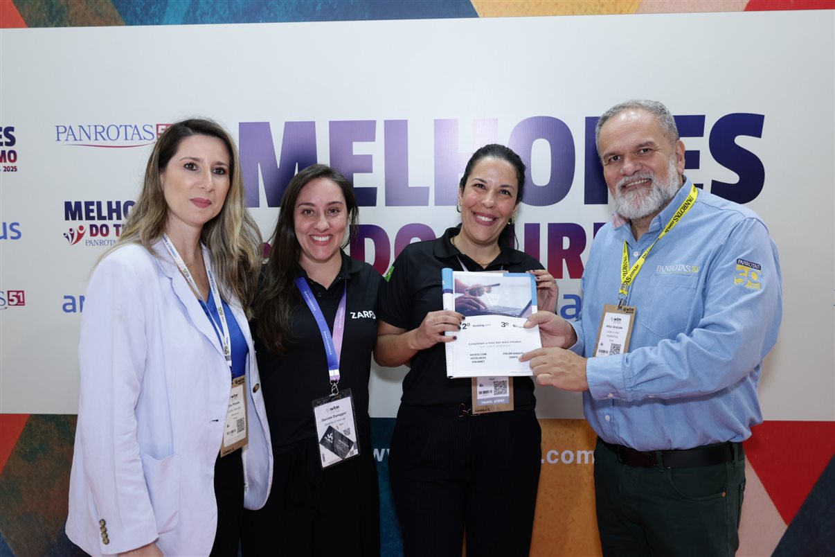 Gabriel Freitas, da Avis, Juan Taiano, da Terrawind, Laura Ventura, Edson Ventura e André Herculano, da Avis 