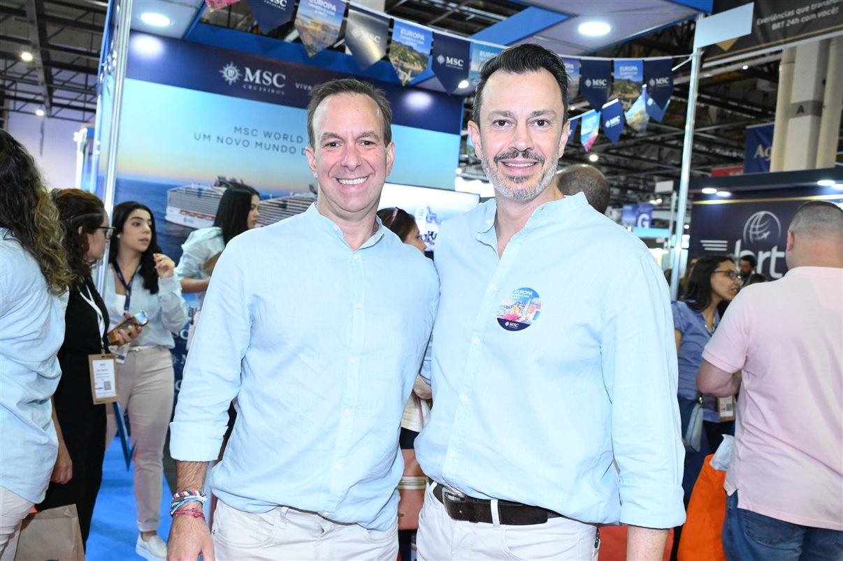 Gabriel Freitas, da Avis, Juan Taiano, da Terrawind, Laura Ventura, Edson Ventura e André Herculano, da Avis 