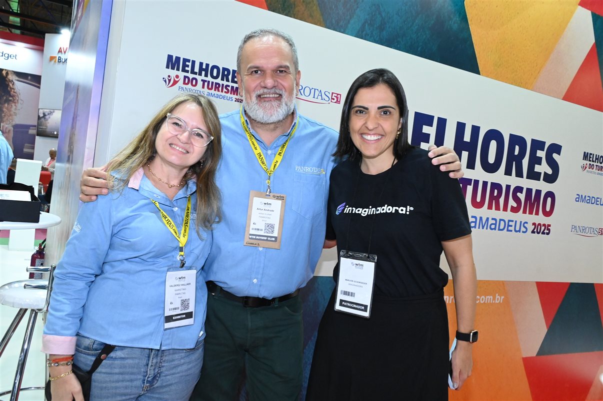 Gabriel Freitas, da Avis, Juan Taiano, da Terrawind, Laura Ventura, Edson Ventura e André Herculano, da Avis 