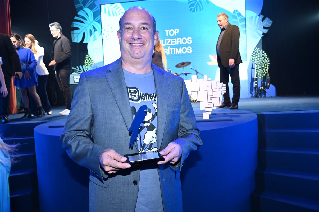 Erika Monti, da Azul Viagens Mooca, e Cristiani Piccin, da Amabiletur