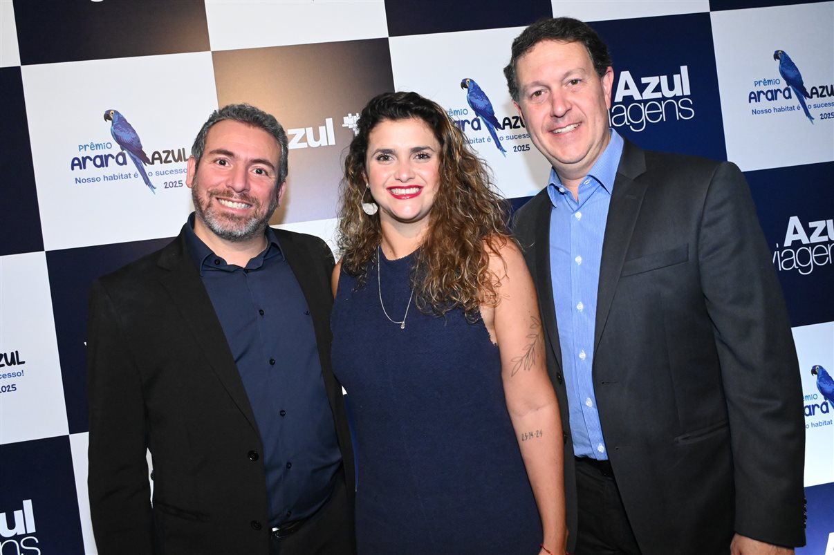 Erika Monti, da Azul Viagens Mooca, e Cristiani Piccin, da Amabiletur