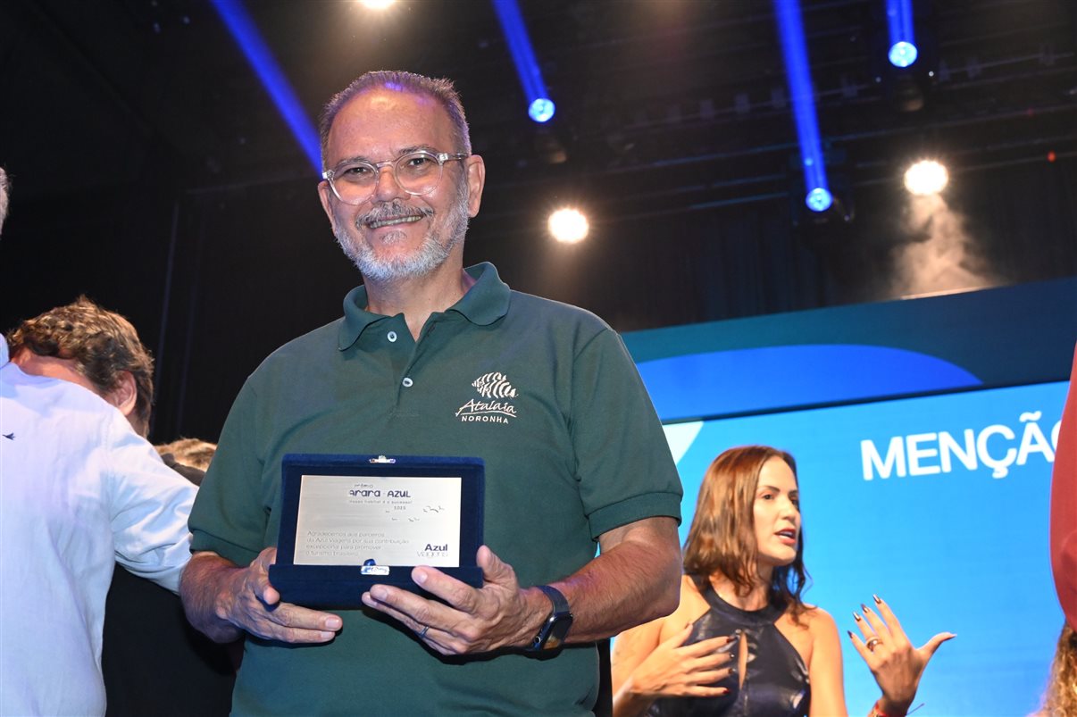 Erika Monti, da Azul Viagens Mooca, e Cristiani Piccin, da Amabiletur