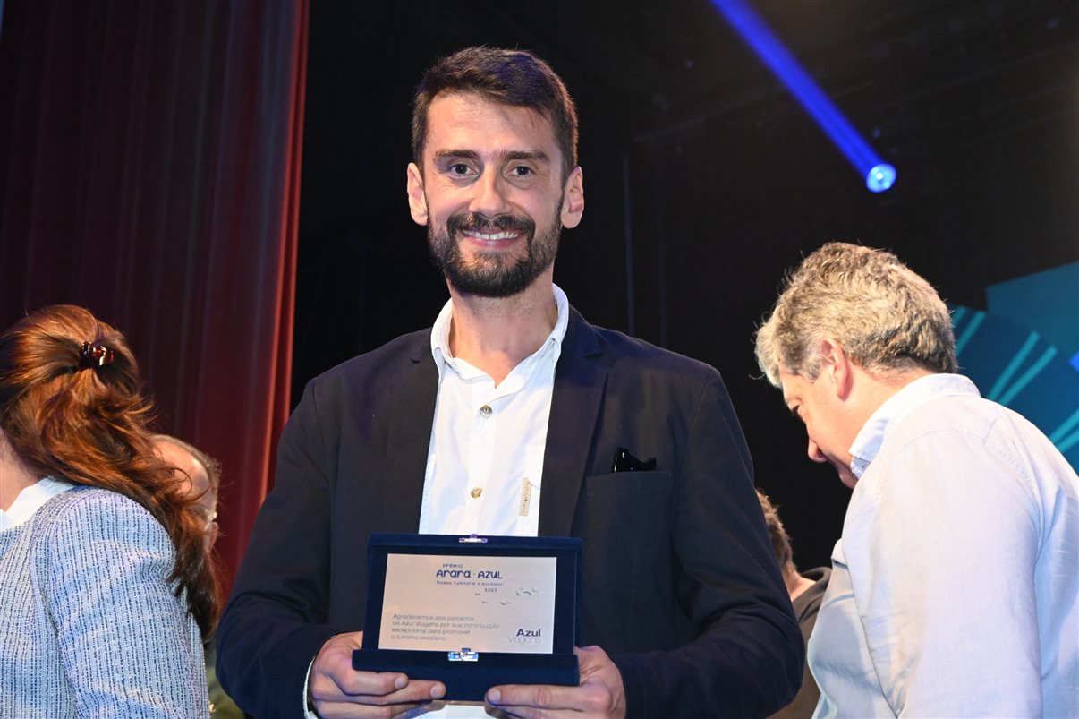 Erika Monti, da Azul Viagens Mooca, e Cristiani Piccin, da Amabiletur