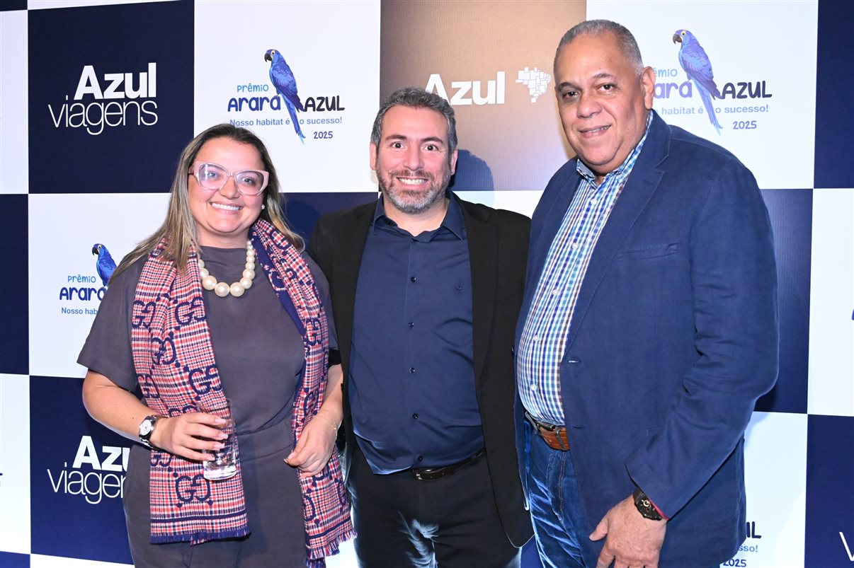 Erika Monti, da Azul Viagens Mooca, e Cristiani Piccin, da Amabiletur