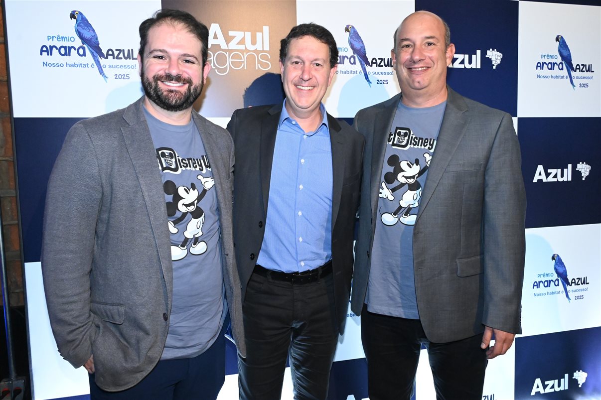 Erika Monti, da Azul Viagens Mooca, e Cristiani Piccin, da Amabiletur