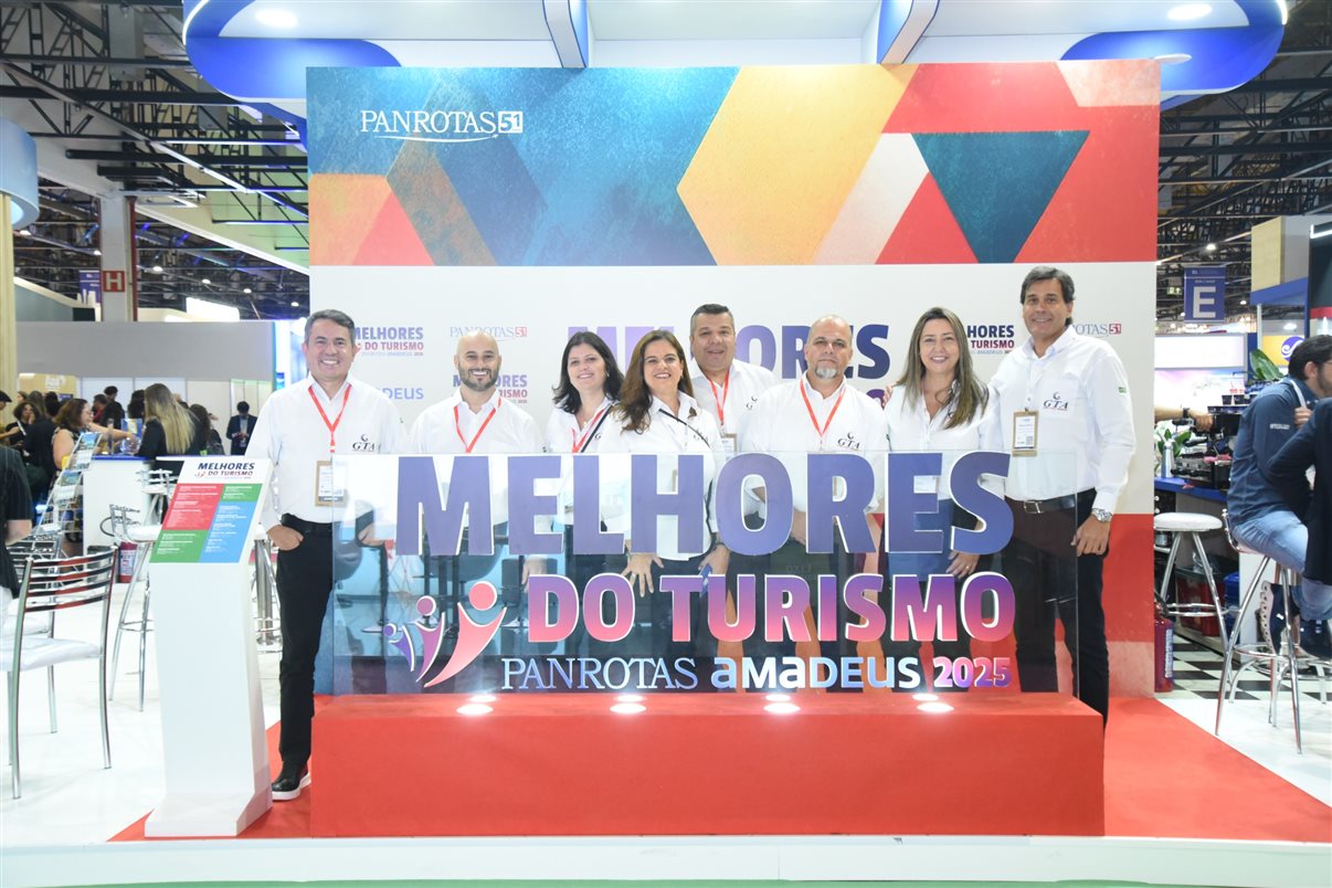 Guillermo Alcorta, da PANROTAS, e Felipe Gonzalez, da Cassinotur