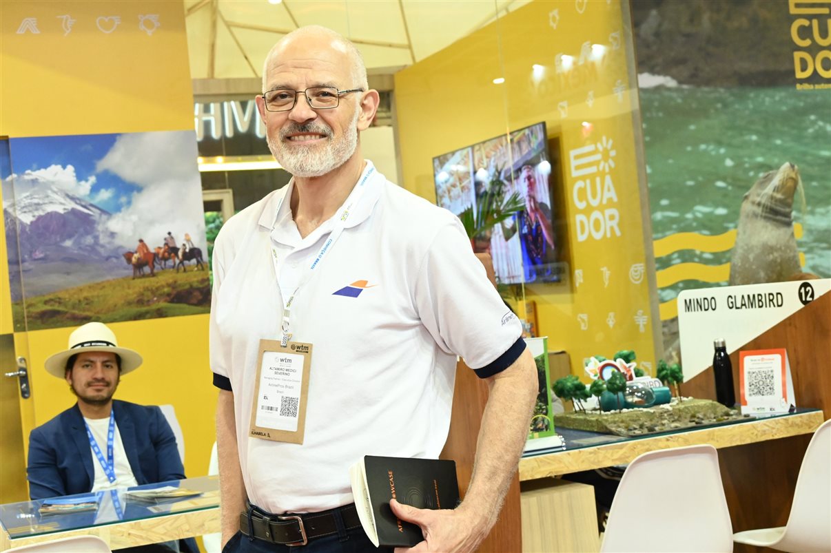 Jéssica Bueno, Luciana Nasser, Carla Cecchele e Glaucia Barbosa, da RCD Hotel