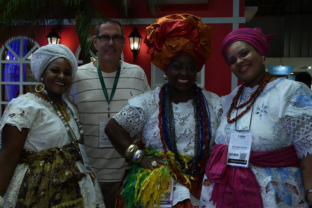 Jéssica Bueno, Luciana Nasser, Carla Cecchele e Glaucia Barbosa, da RCD Hotel