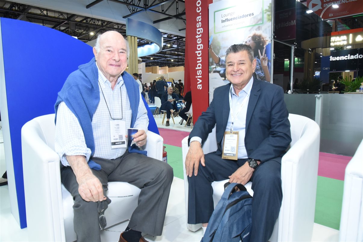Guillermo Alcorta, da PANROTAS, e Felipe Gonzalez, da Cassinotur