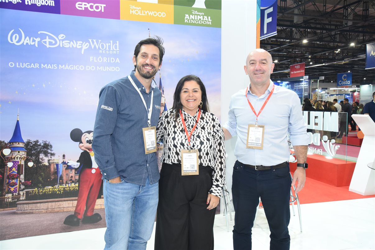 Guillermo Alcorta, da PANROTAS, e Felipe Gonzalez, da Cassinotur