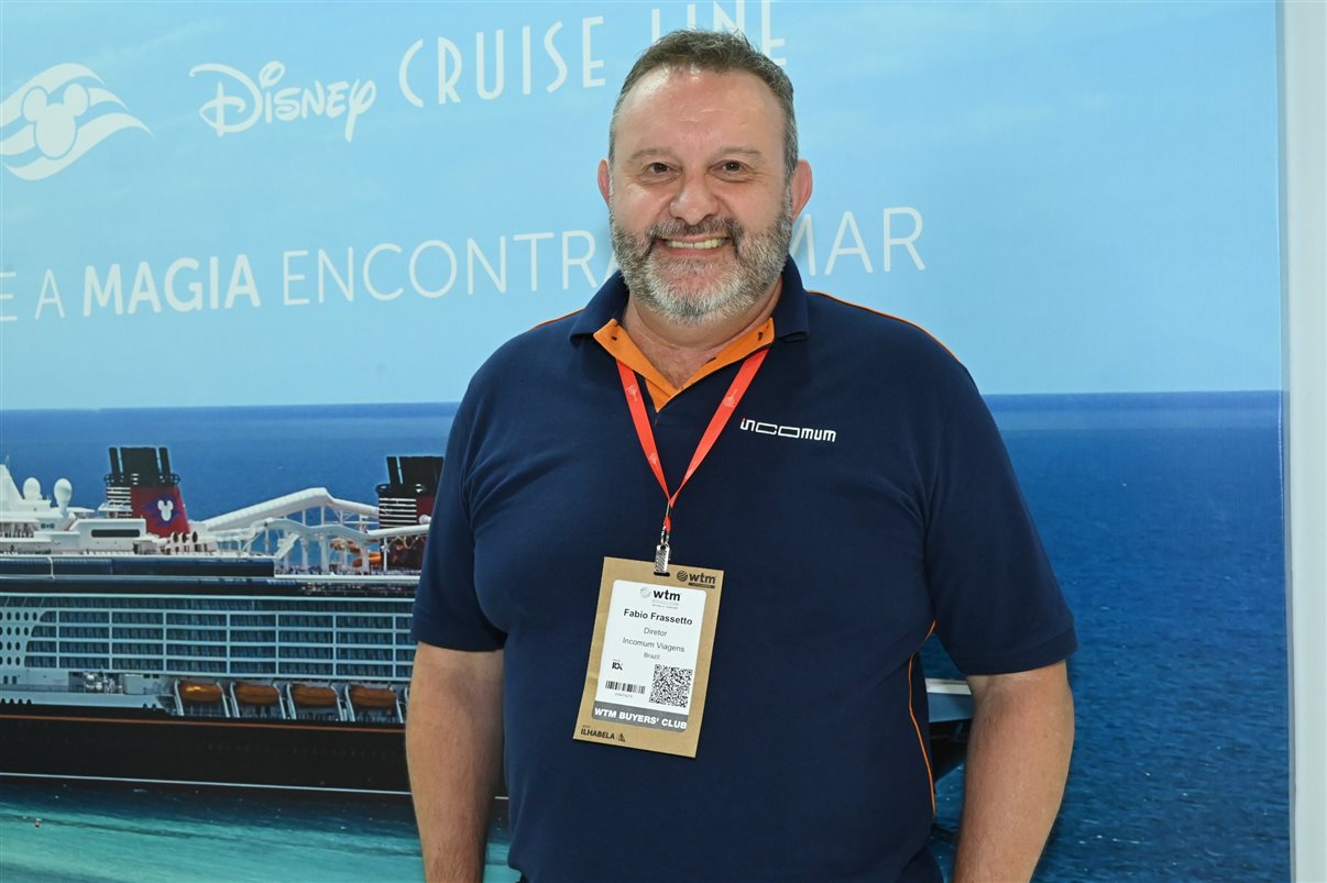 Marcela Cuesta, do Arakur Ushuaia, Guillermo Alcorta, da PANROTAS, Ana Medeiros, da Abav Nacional, e Maria Laura Pierini, do Visit Buenos Aires