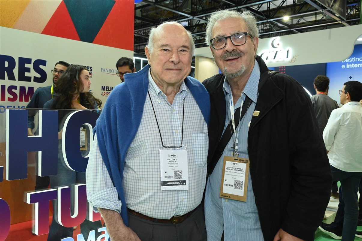 Marcela Cuesta, do Arakur Ushuaia, Guillermo Alcorta, da PANROTAS, Ana Medeiros, da Abav Nacional, e Maria Laura Pierini, do Visit Buenos Aires