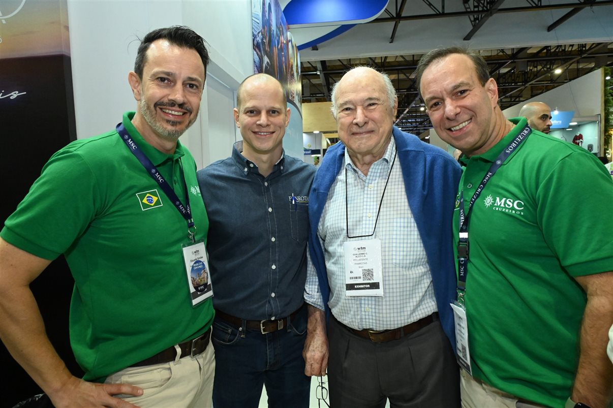 Marcela Cuesta, do Arakur Ushuaia, Guillermo Alcorta, da PANROTAS, Ana Medeiros, da Abav Nacional, e Maria Laura Pierini, do Visit Buenos Aires