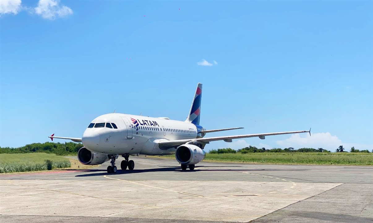 O voo decolará sempre de Guarulhos às 7h35 (hora local) e de Fernando de Noronha às 13h15 (hora local)<br/>