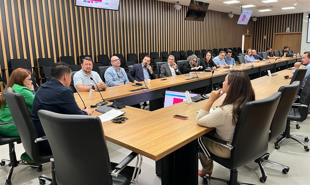 Visit Iguassu presta contas do exercício 2024 e apresenta balanço de ações realizadas no primeiro quadrimestre de 2025