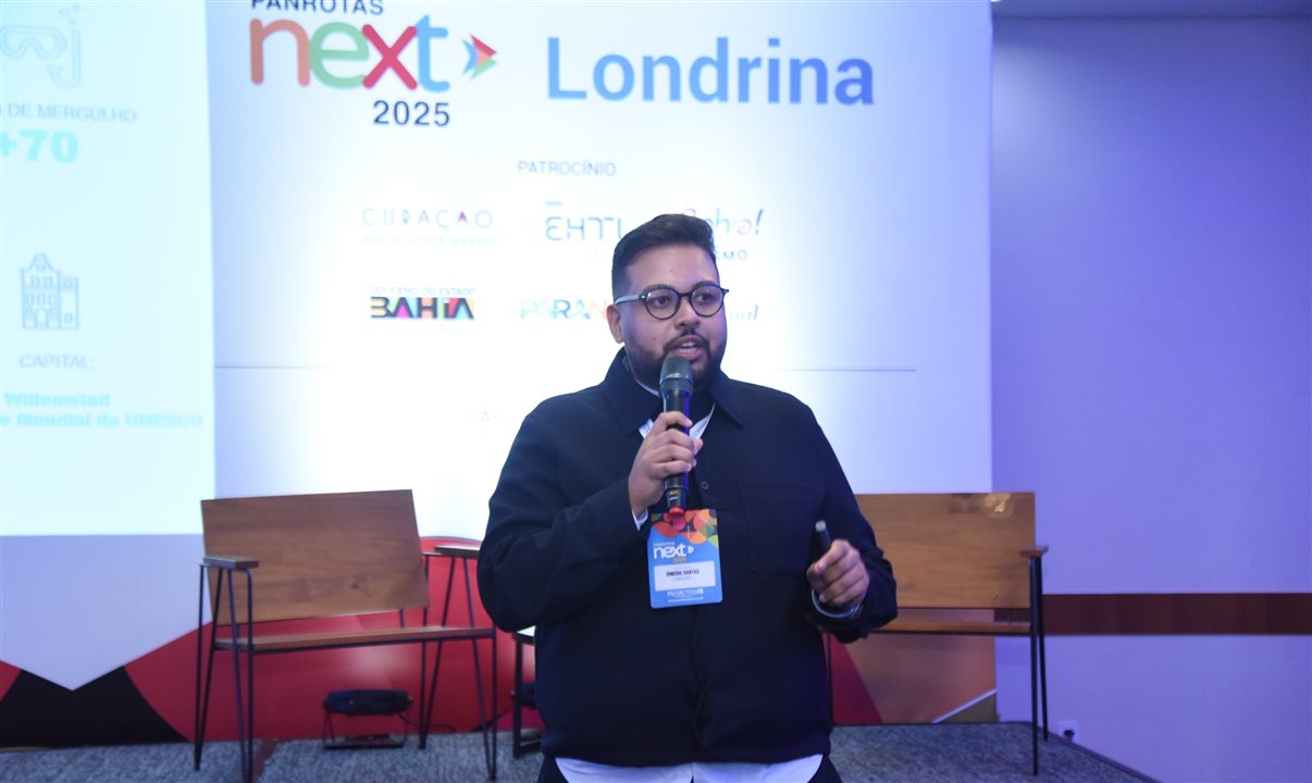 Vinicius Dantas, representante do Turismo de Curaçao no Brasil, começou com