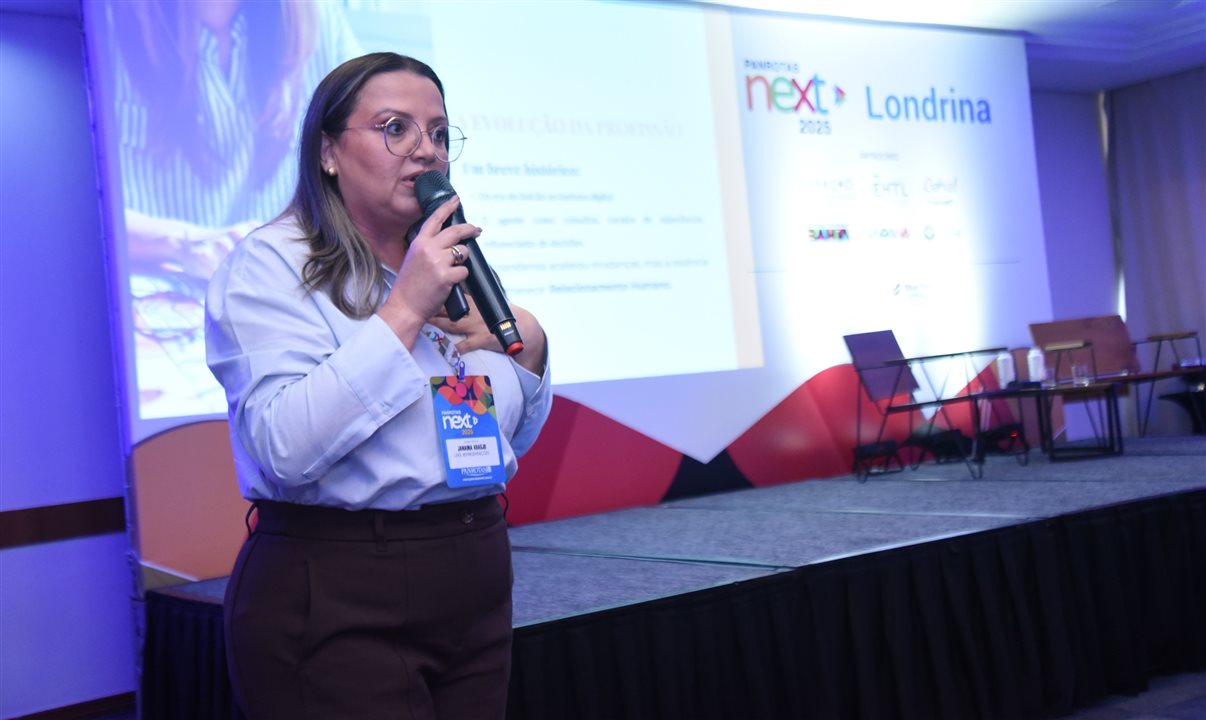 Janaína Araújo, CEO da LÉKÈ (representante do Turismo de Curaçao no Brasil)