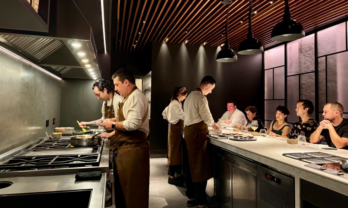 Equipe do chef Rafa Costa e Silva